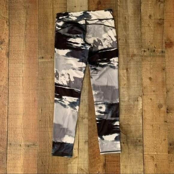 Zella girls size large 10/12 black white gray tie dye leggings - Picture 6 of 9